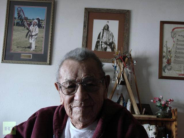 Chief Oliver, descendant of the legendary Chief Red Cloud, a supporter of Russell Means (Photo by Nadezhda Kevorkova)